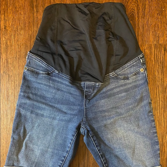 Maternity shorts - Picture 4 of 4